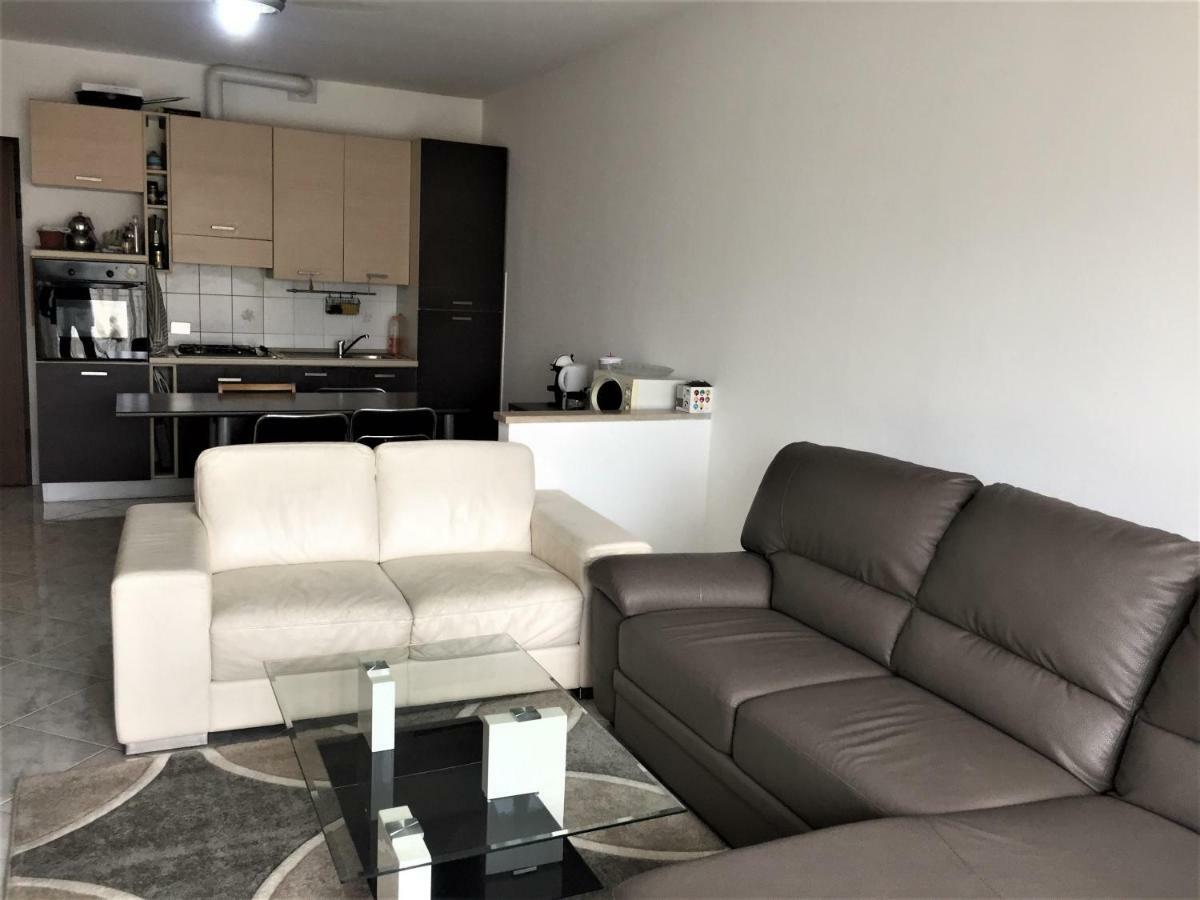 Leisure & Relaxing Apartment Комо Экстерьер фото
